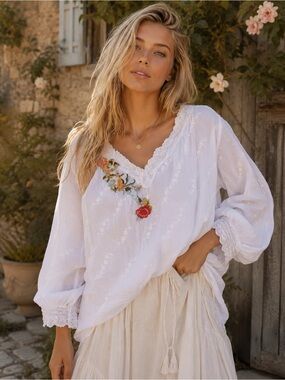White Embroidered Peasant Blouse Cottagecore Boho Cotton Top S Feminine Coastal